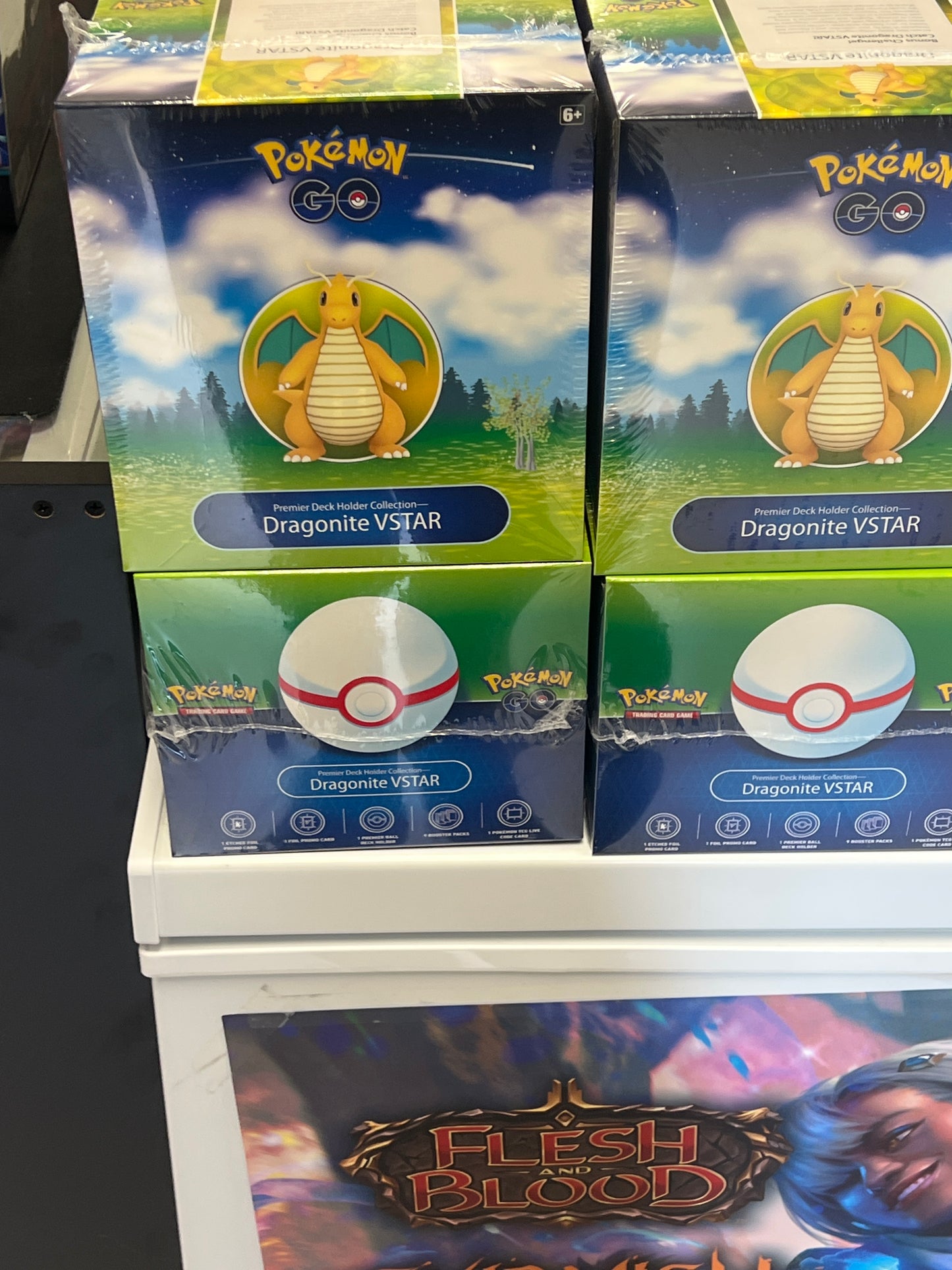 Pokémon go dragonite deck holder