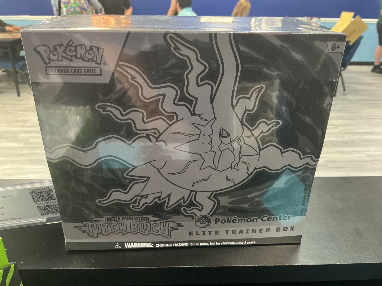 Pokemon pitch black pokemon center etb
