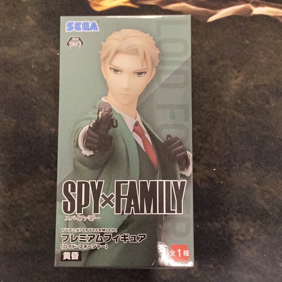 SEGA Spy x Family: Loid Forger Statue