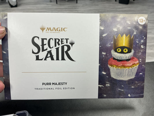 Magic: The Gathering | Purr Majesty - Traditional Foil Edition