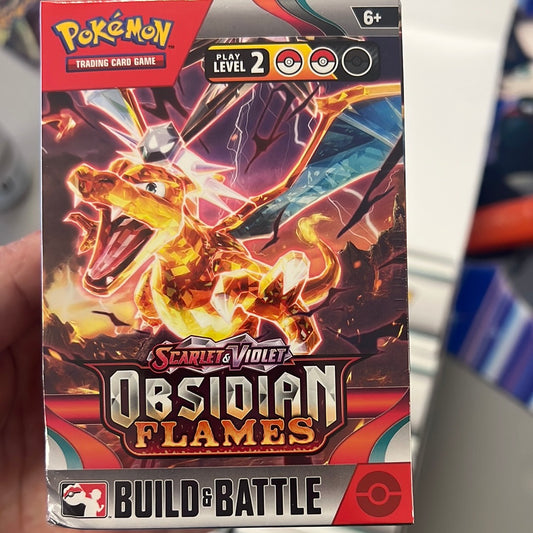 Pokémon: Scarlet & Violet Obsidian Flames Build & Battle