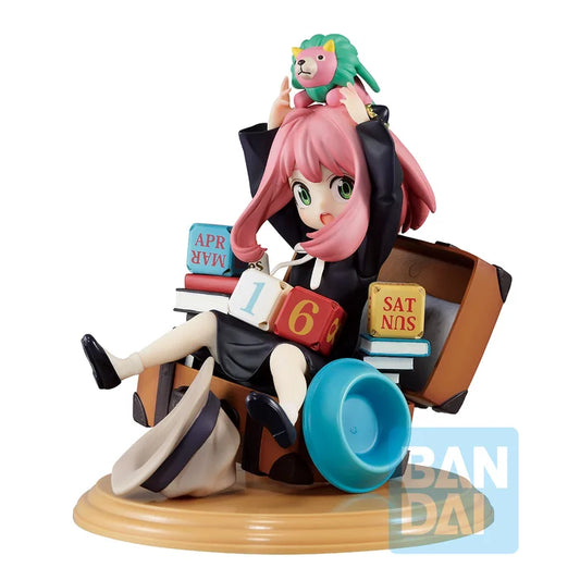 Ichibansho Figure Spy x Family Anya Forger with Block Calendar (Mission Start! Ver. 1.5)